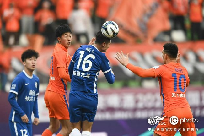 猛烈顶弄h禁欲军人撕裂h视频