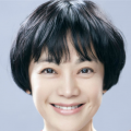跟女演员同居